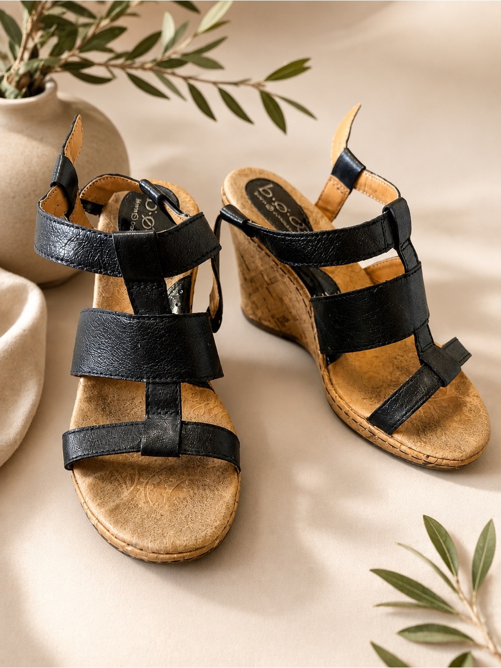 b.o.c. Born Concept Black Leather Cork Wedge Sandals Size 9 Comfort Boho